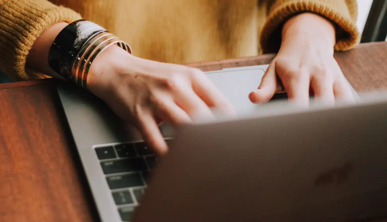 how to avoid a debt settlement scam